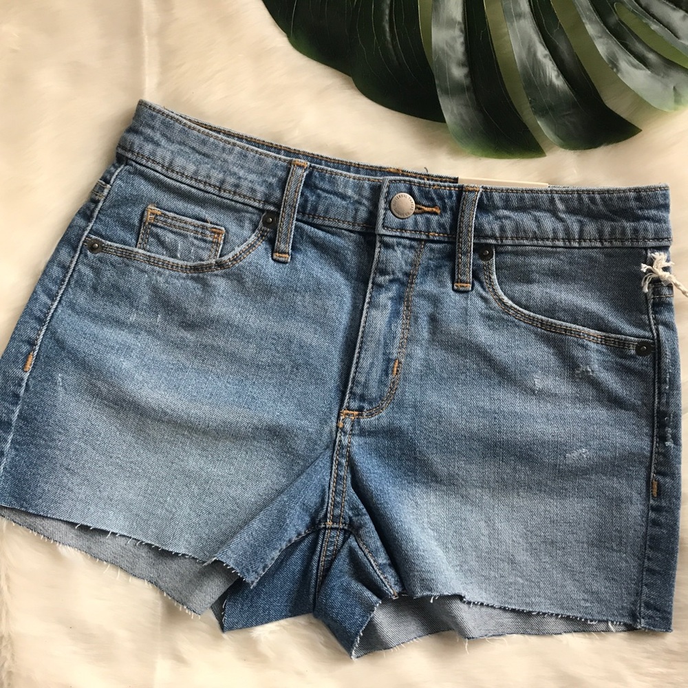 Universal Thread high-rise shortie denim Shorts